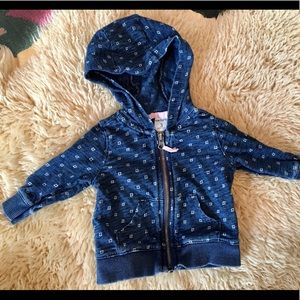 Carter’s sweatshirt